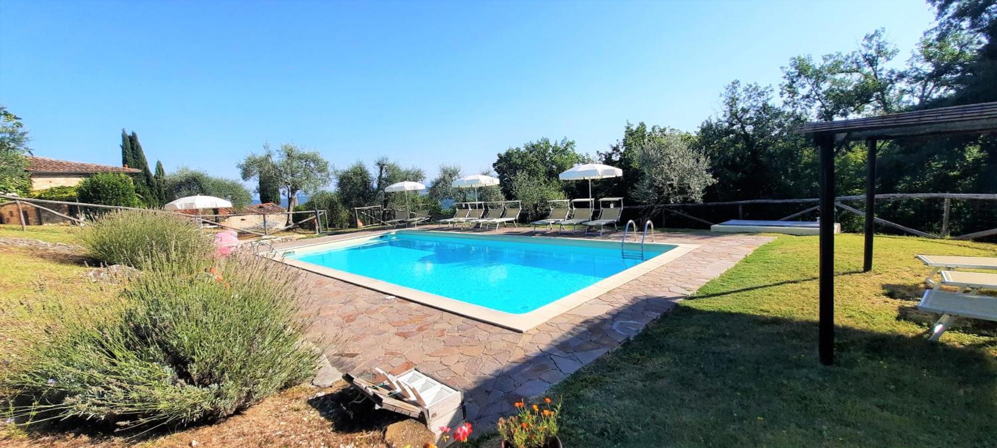 Agriturismo I Ceppi Сан-Кашиано-ин-Валь-ди-Пеза Экстерьер фото